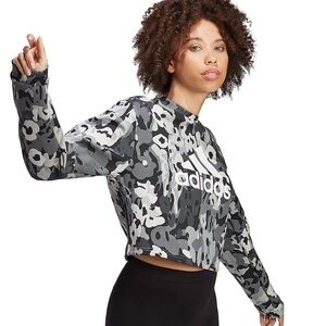 ADIDAS all over print camo crop long sleeve crewneck size Large